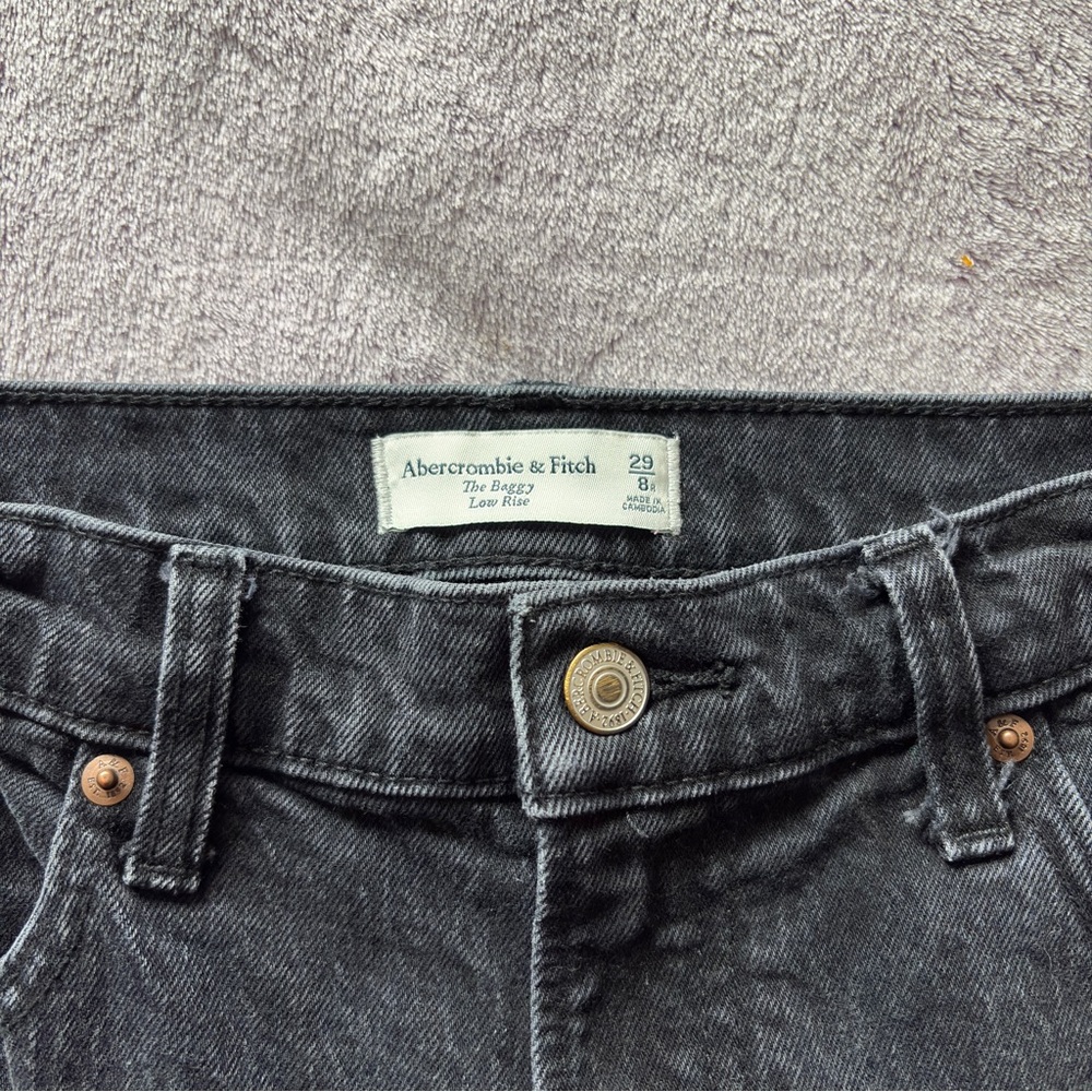 Abercrombie & Fitch Women's Gray Straight Leg Jeans Low Rise 29/8R - Picture 8 of 12